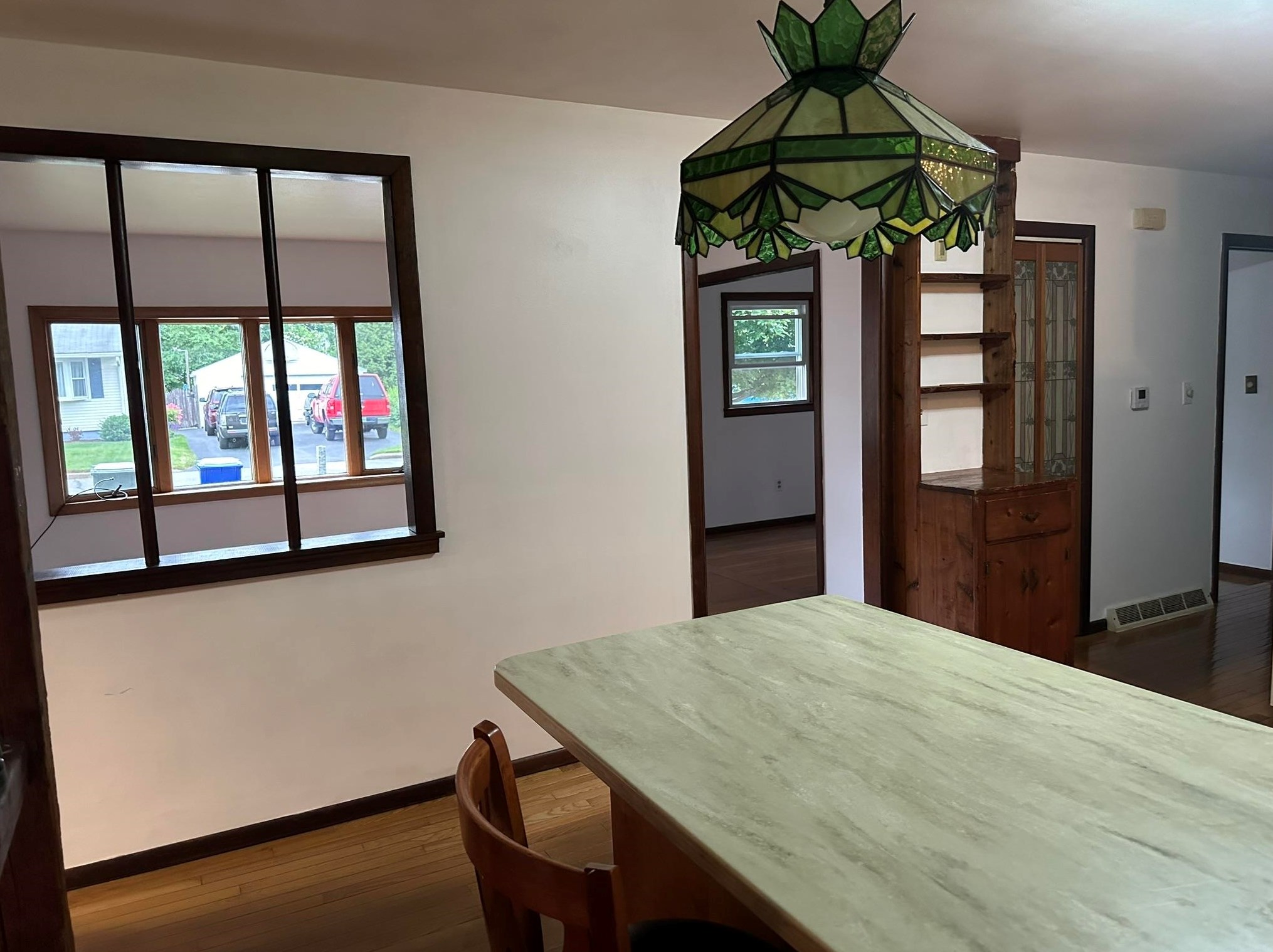 99 Lois St, Manchester NH 03103-3078 exterior