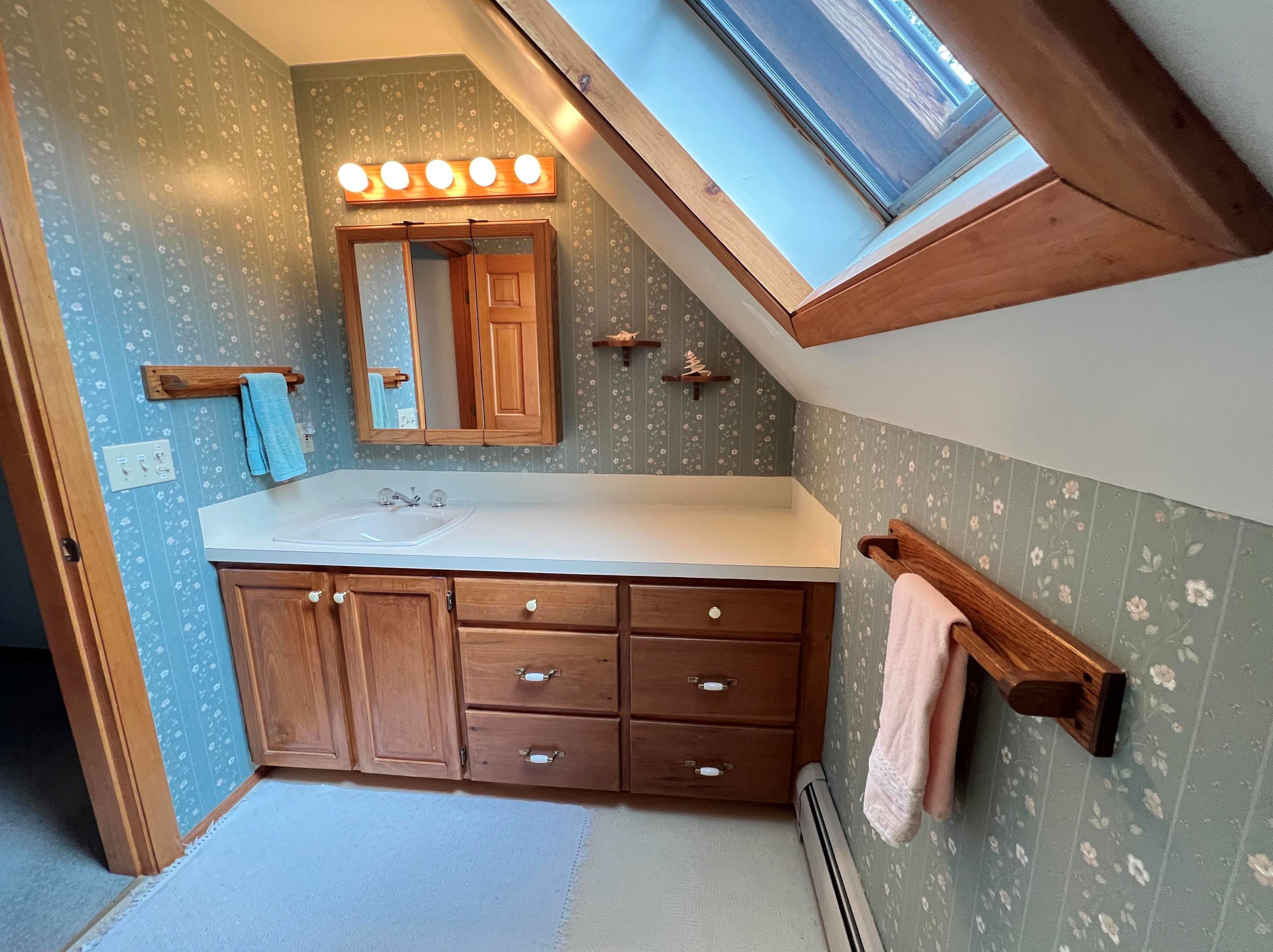 109 Jenness Pond Rd, Pittsfield NH 03263-3501 exterior