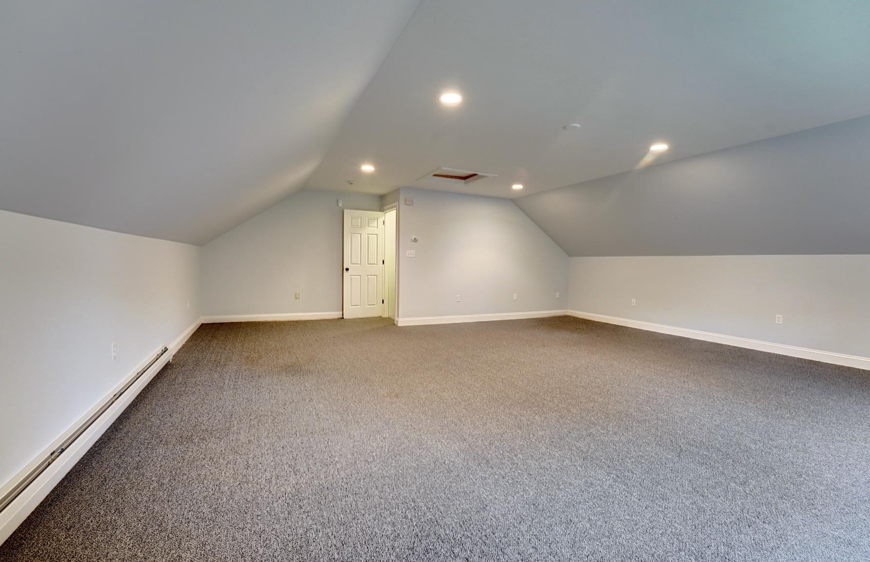 73 4 St, Dover NH exterior