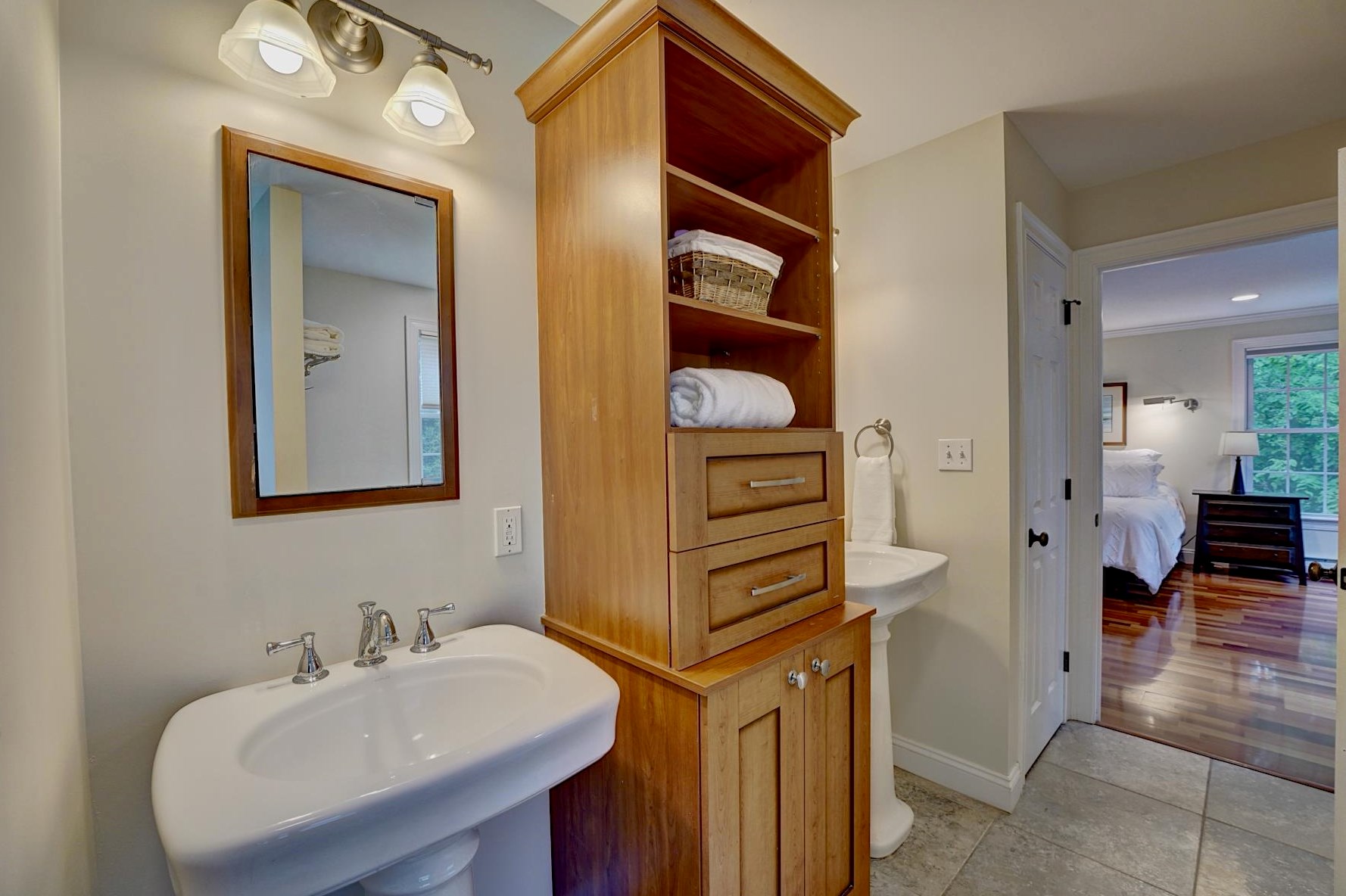 73 4 St, Dover NH exterior