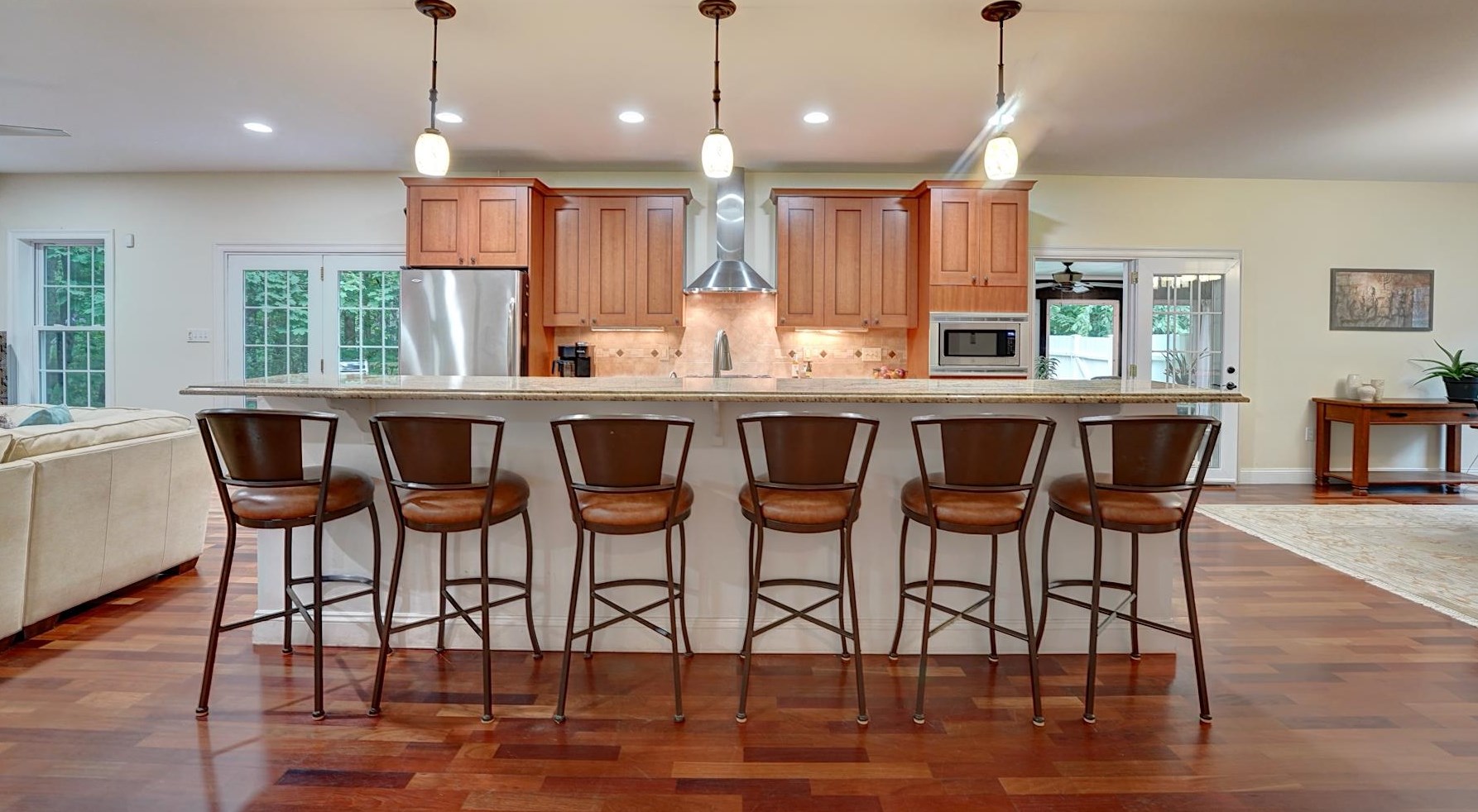 73 4th St, Dover NH  03820-2900 exterior