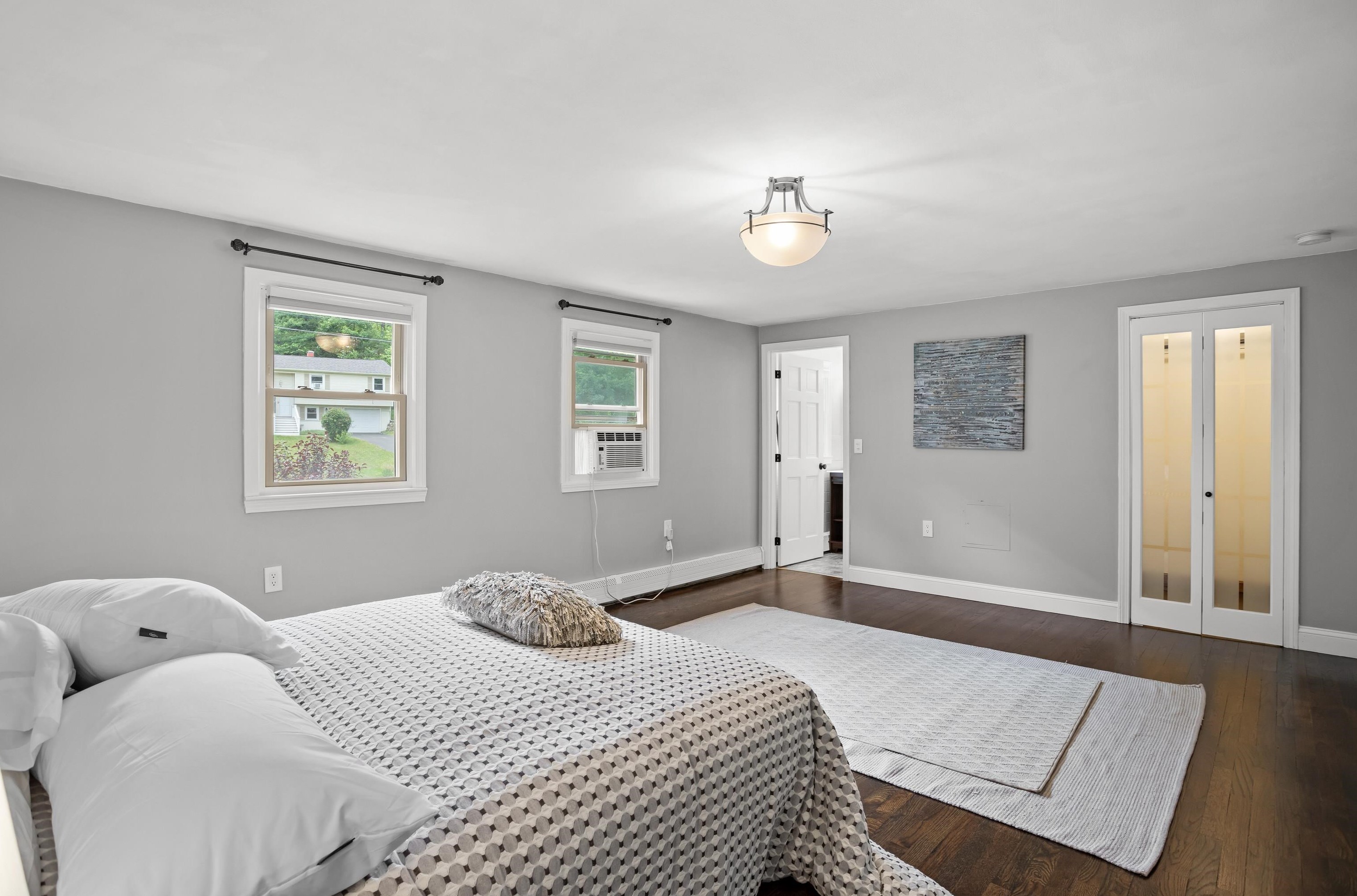 29 Jo Ellen Dr, Merrimack NH  03054-3944 exterior