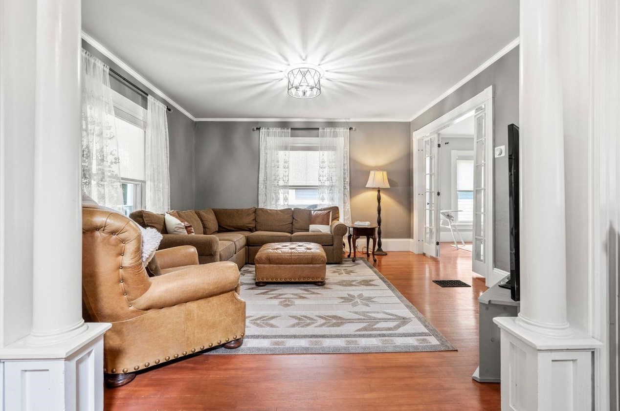 603 Hanover St, Manchester NH  03104-5307 exterior