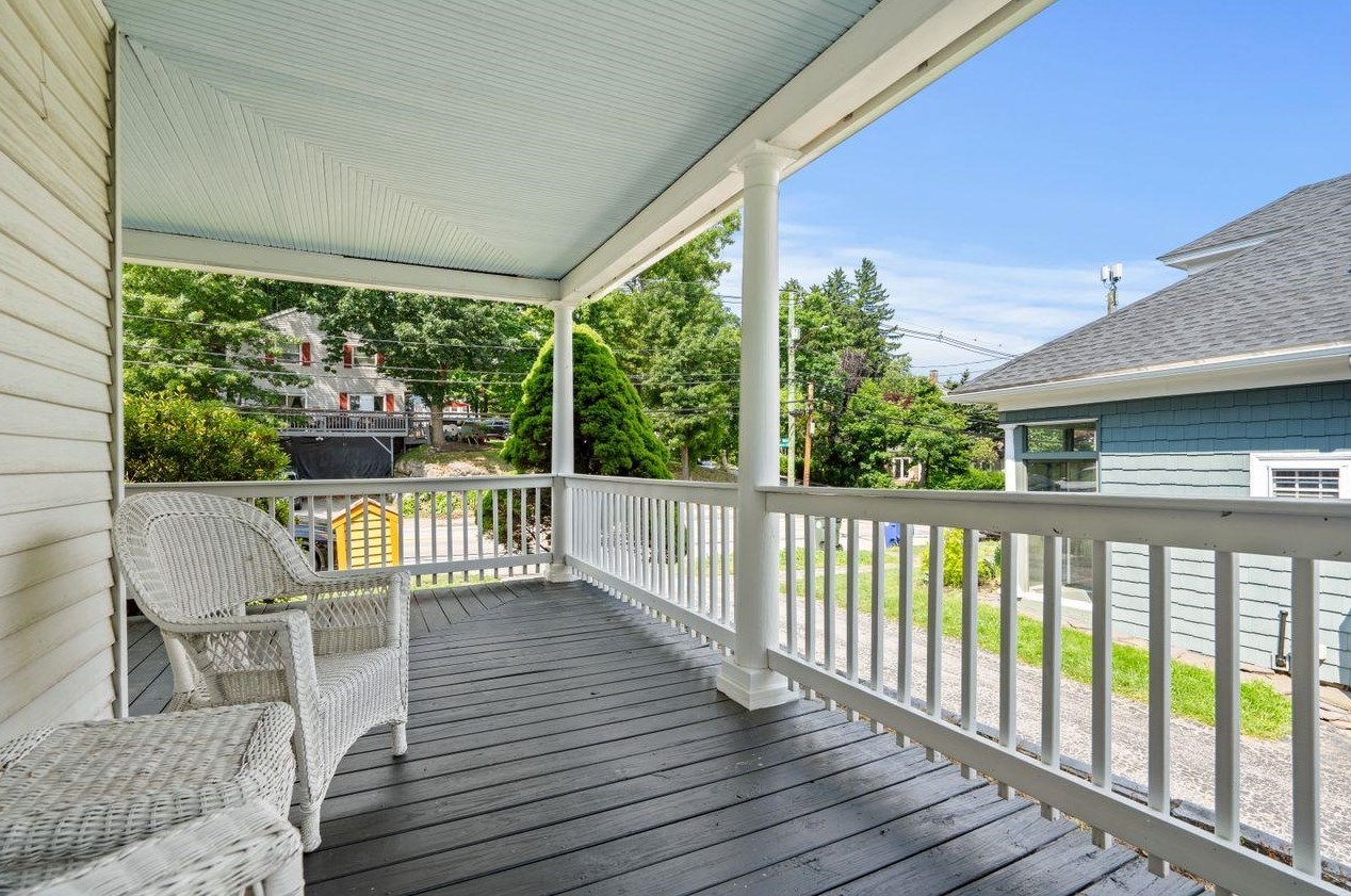 603 Hanover St, Manchester NH  03104-5307 exterior