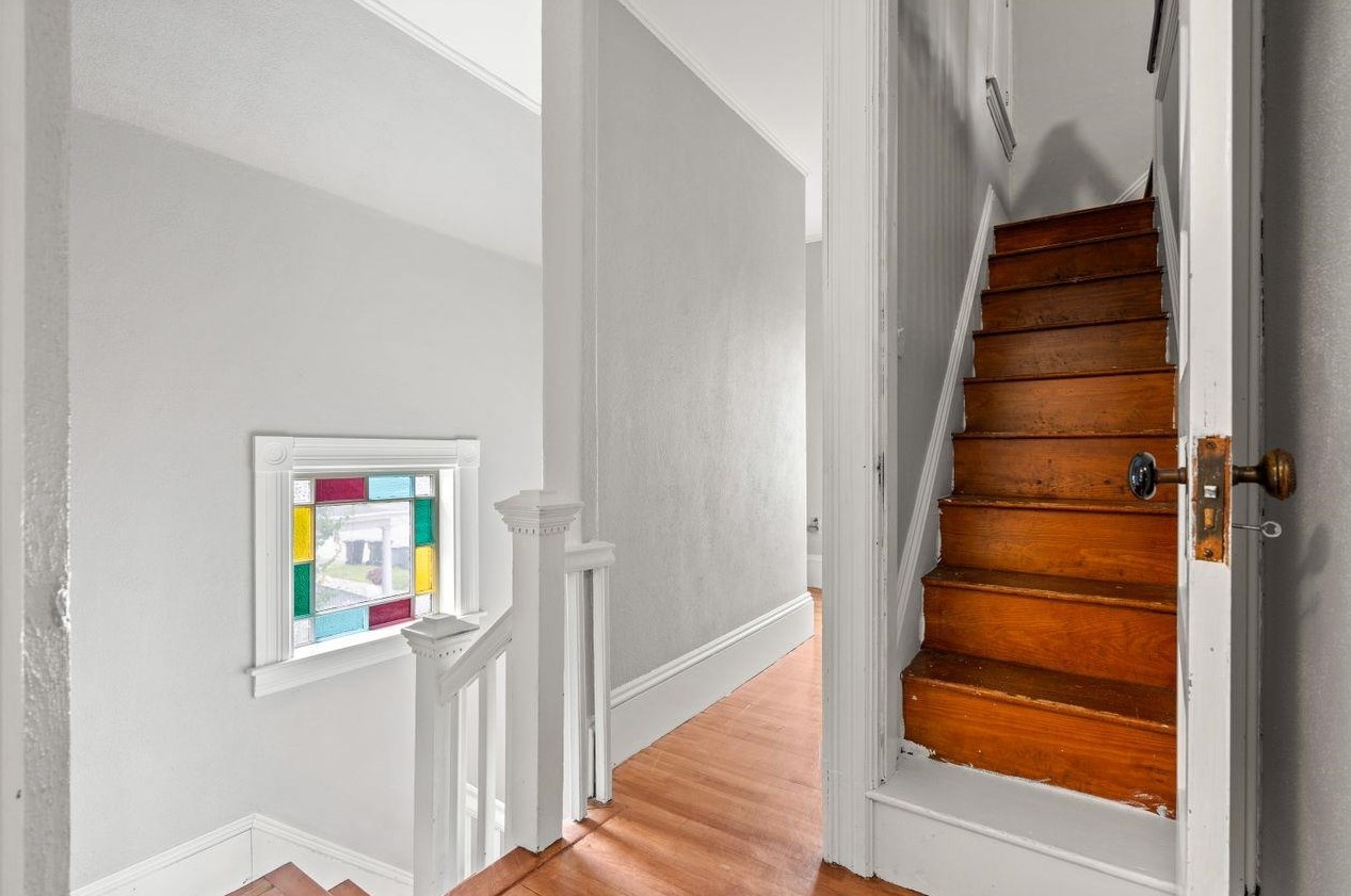 603 Hanover St, Manchester NH  03104-5307 exterior