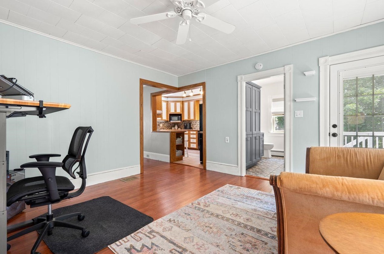 603 Hanover St, Manchester NH  03104-5307 exterior