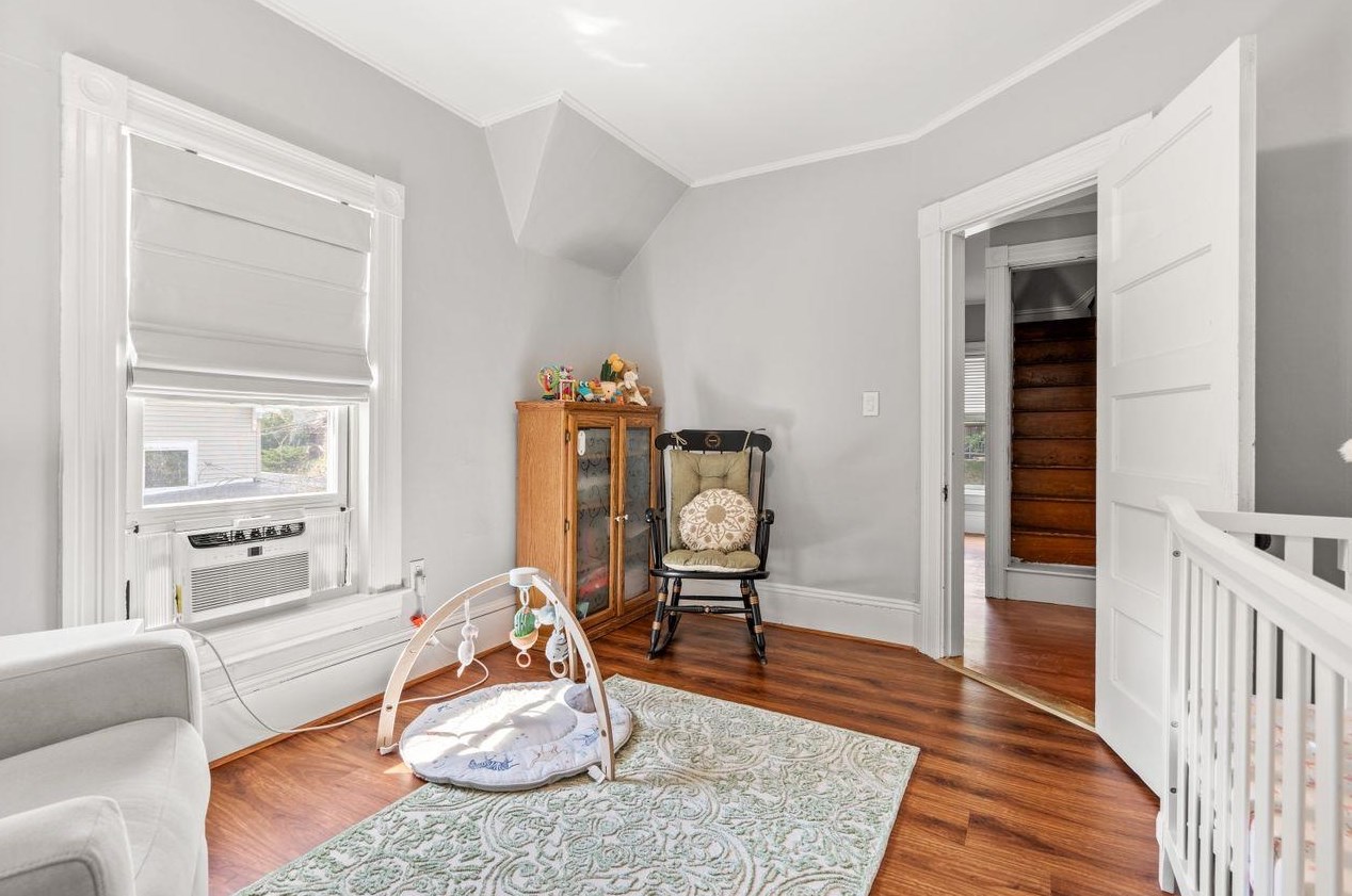 603 Hanover St, Manchester NH  03104-5307 exterior