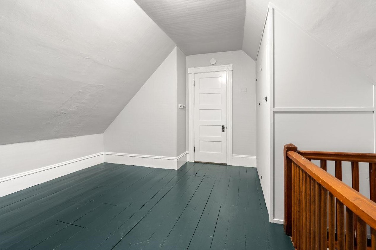 603 Hanover St, Manchester NH  03104-5307 exterior