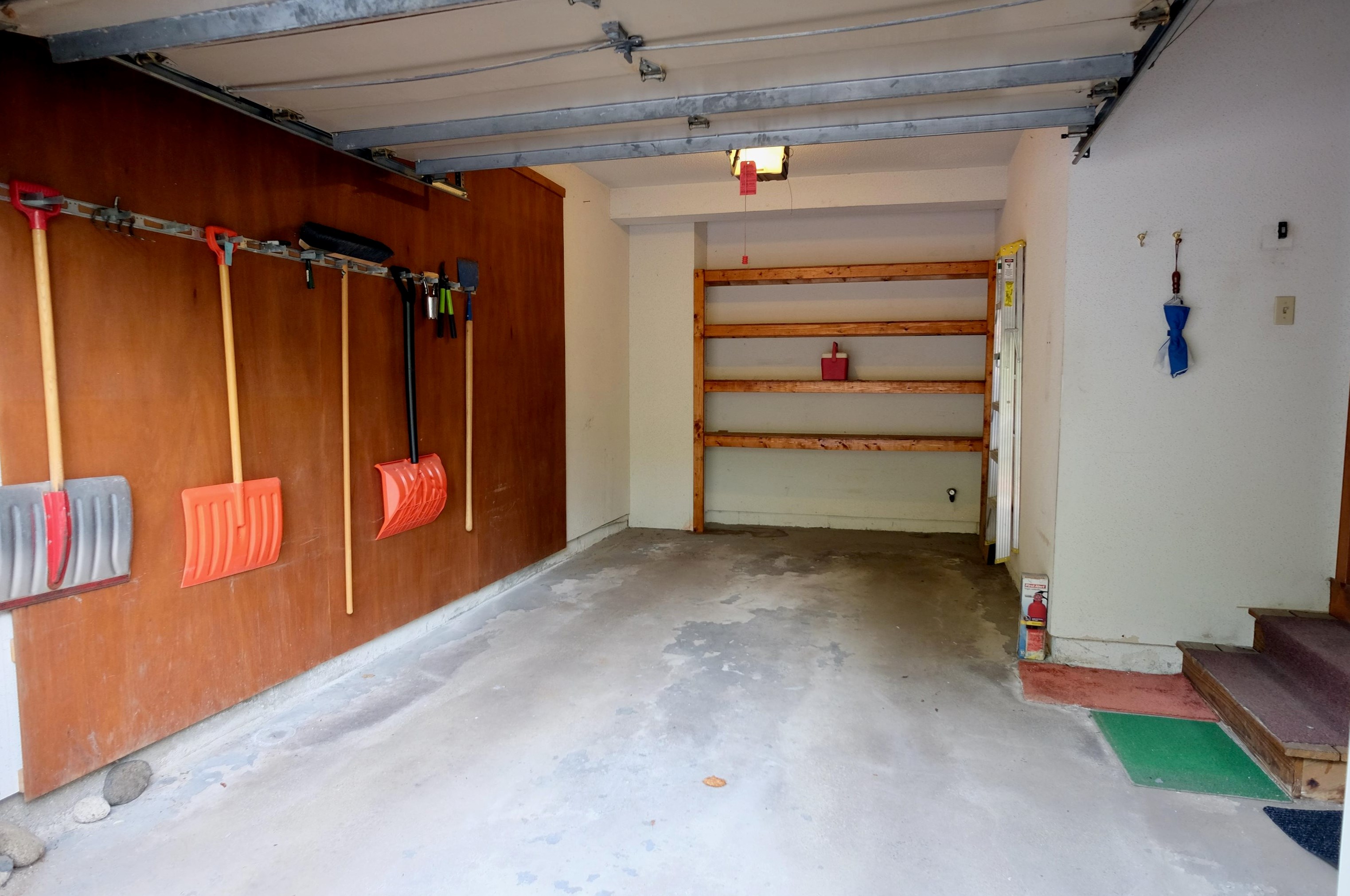 84 Branch Tpke, Concord NH  03301-5725 exterior