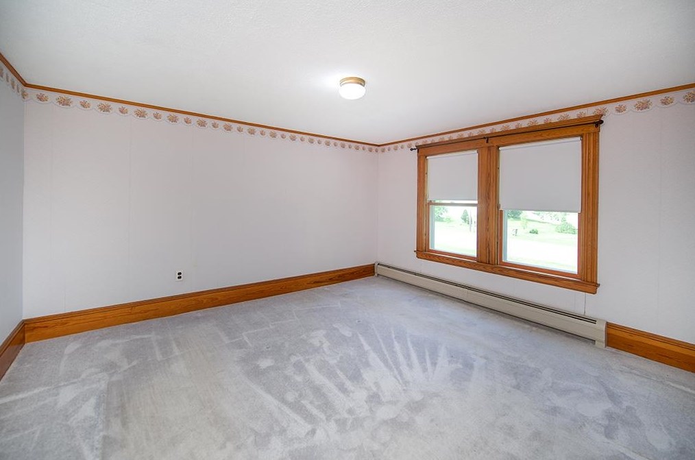 35 Main St, Plaistow NH 03865-3034 exterior