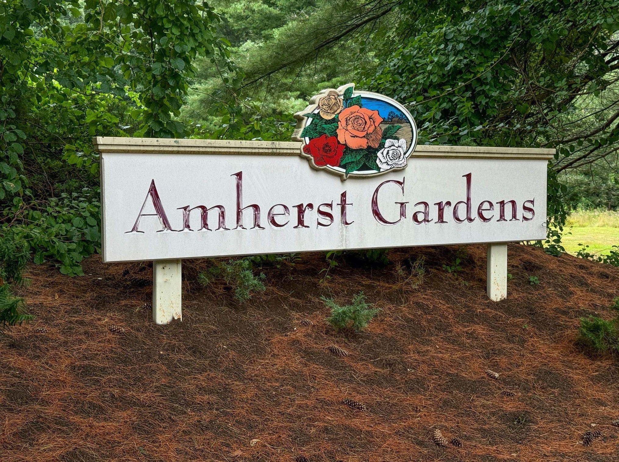 464 Boston Post Rd, Amherst NH  03031-2236 exterior
