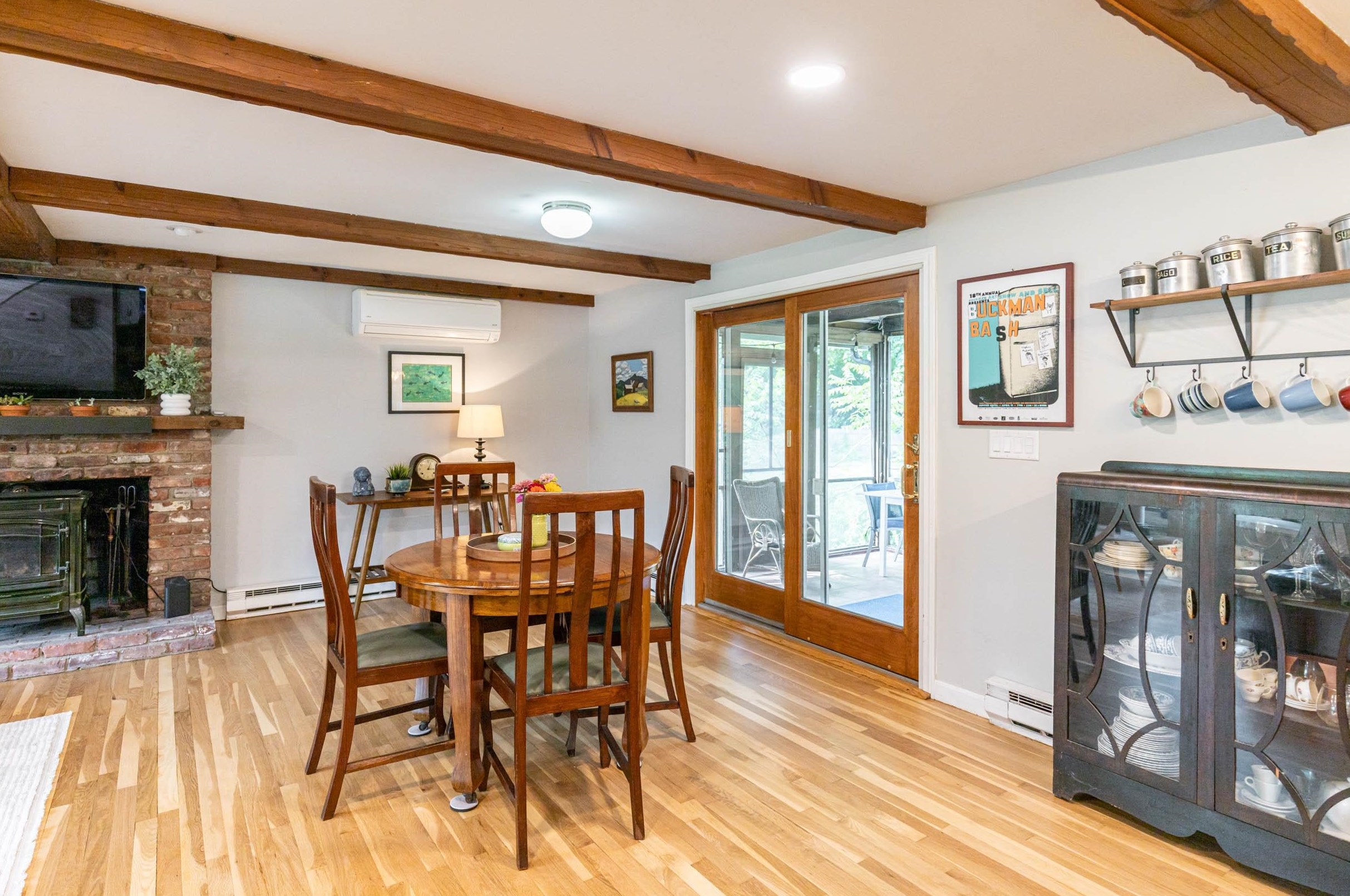 388 Boston Post Rd, Amherst NH  03031-2730 exterior