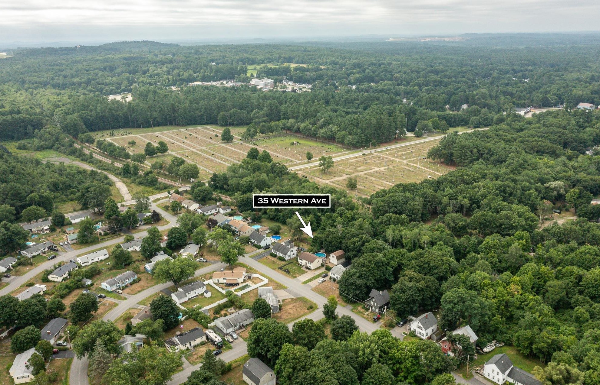 35 Western Ave, Rochester, NH 03867