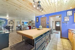 257 Main St, Colebrook, NH 03576 - Photo 9