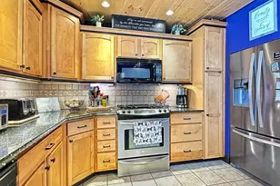 257 Main St, Colebrook, NH 03576 - Photo 7