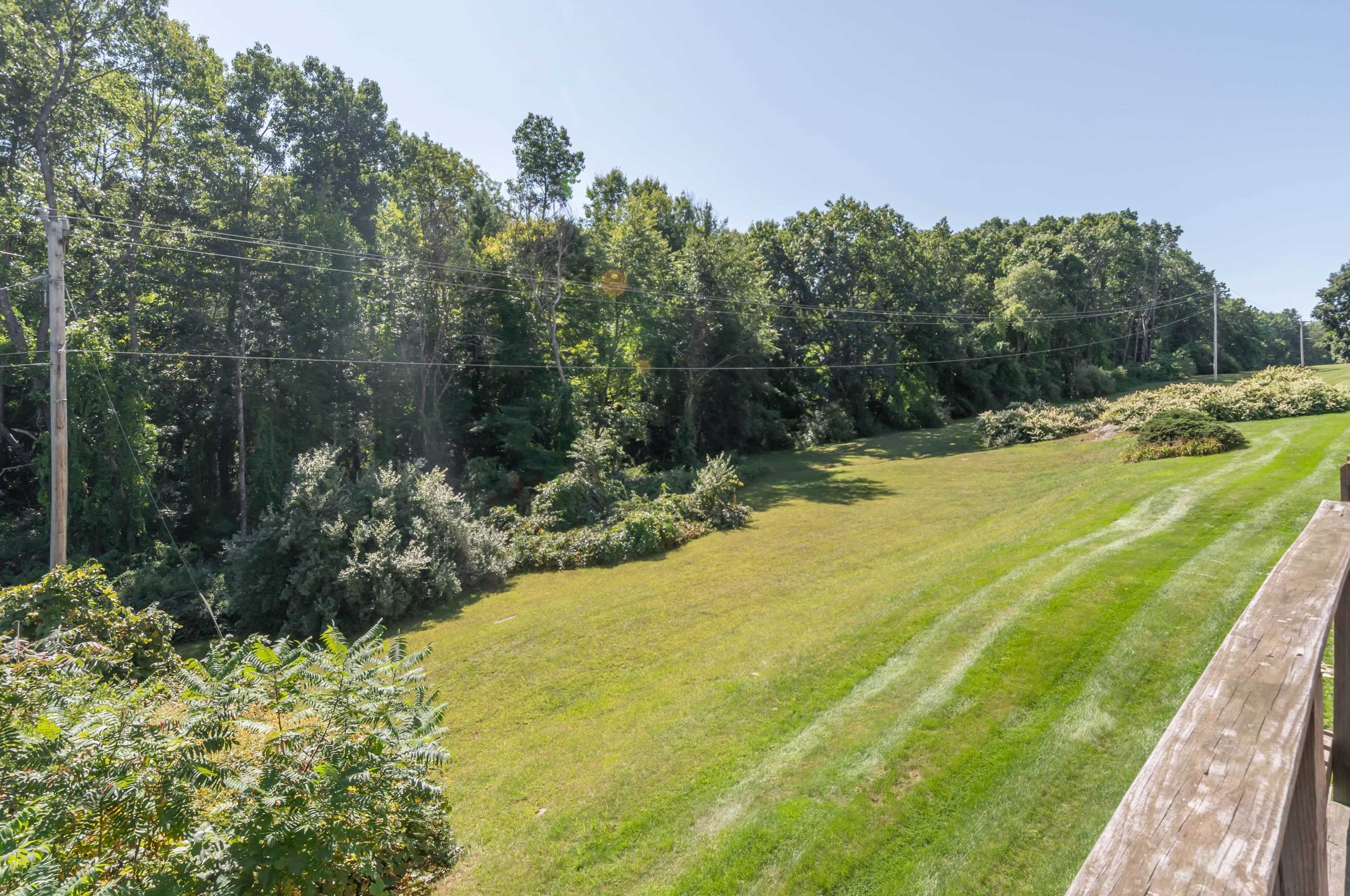 139 Middlesex Rd, Merrimack NH  03054-2779 exterior