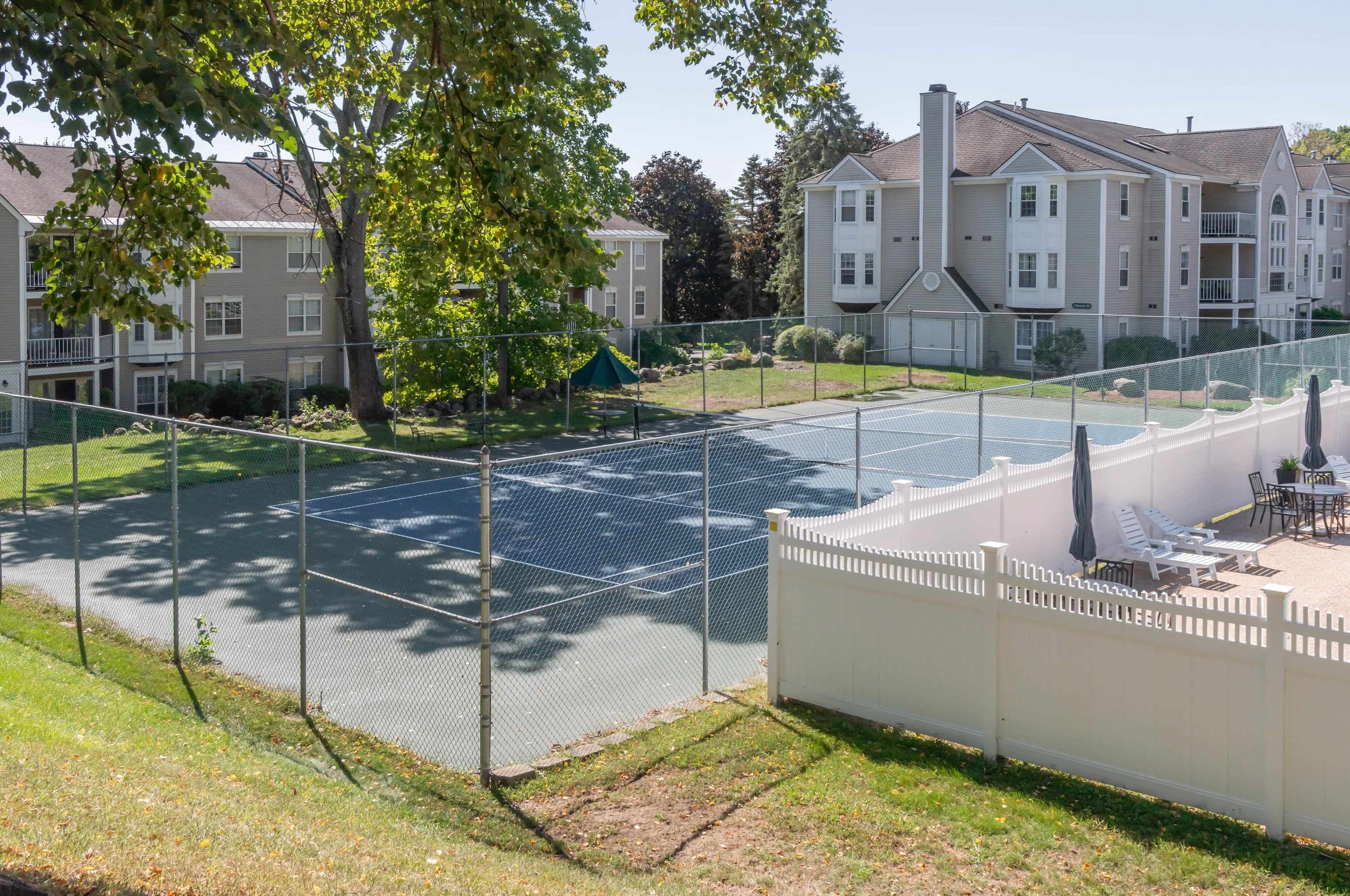 139 Middlesex Rd, Merrimack NH  03054-2779 exterior