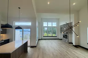 37 Vantage Point Dr, Laconia, NH 03246 - Photo 15