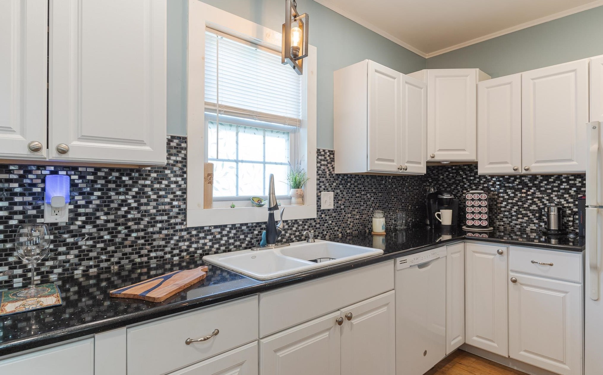 15 Park Ave, Keene NH  03431-0015 exterior