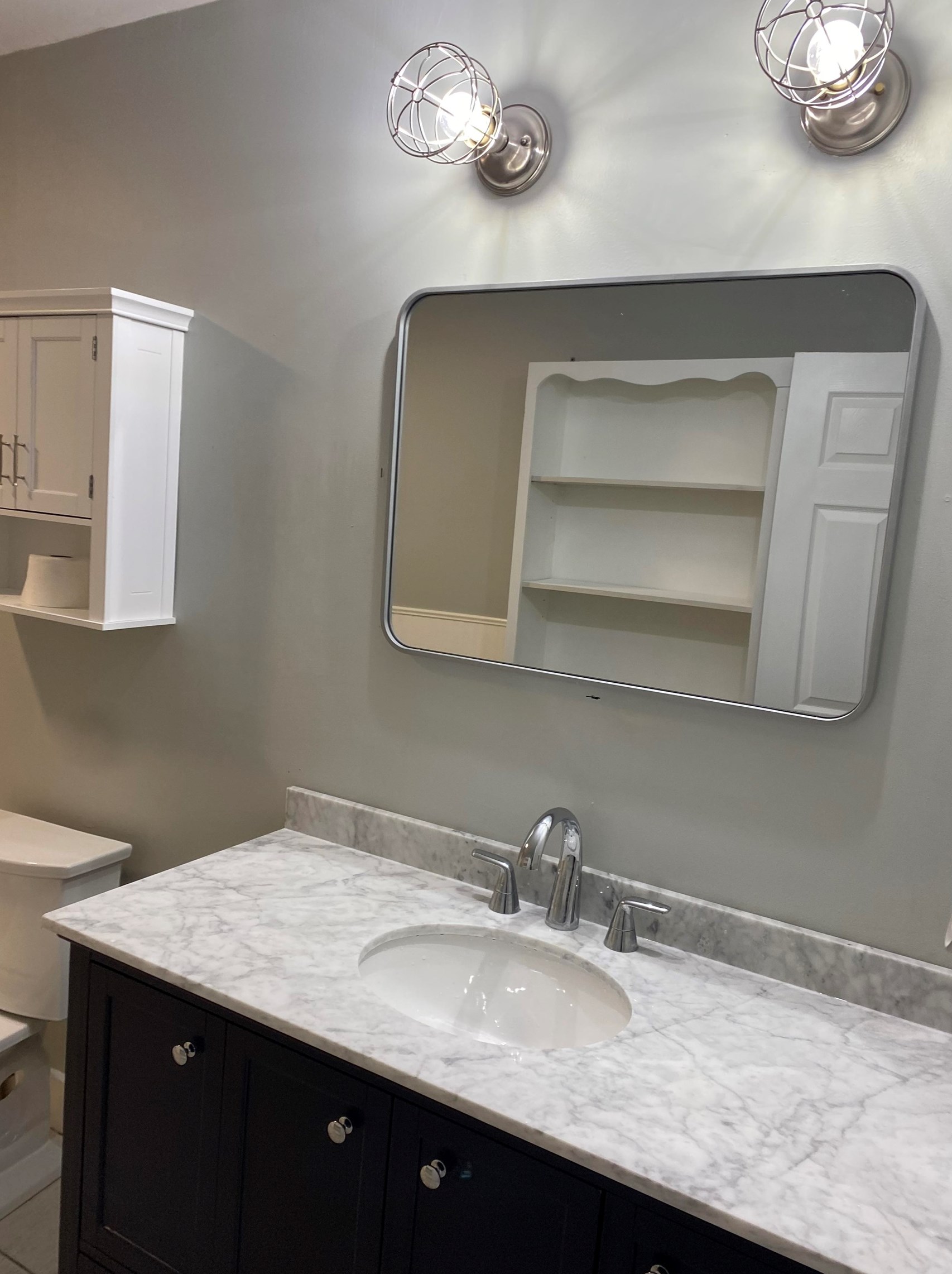 10 Ct St, Dover NH 03820-4109 exterior