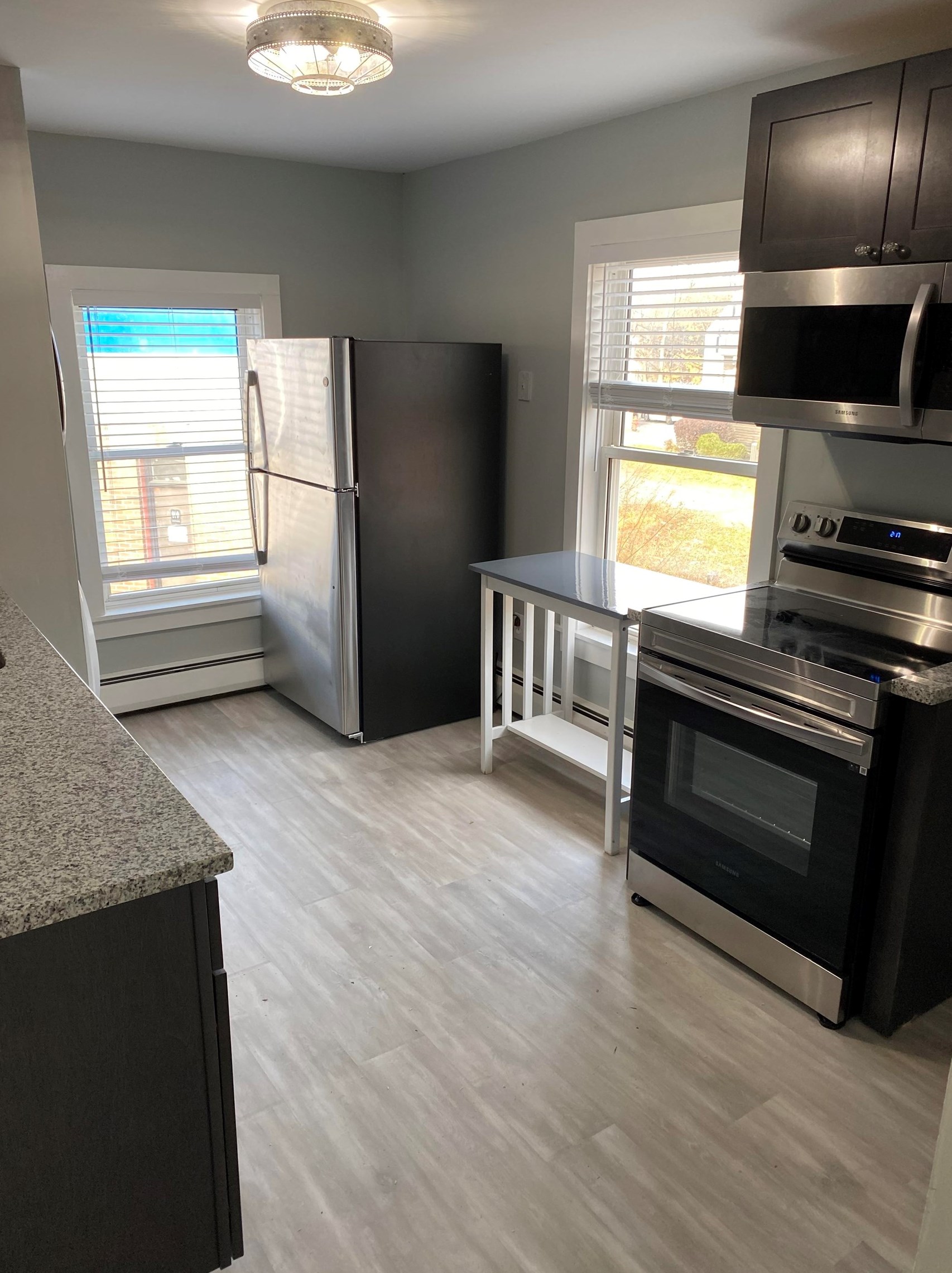 10 Ct St, Dover NH 03820-4109 exterior