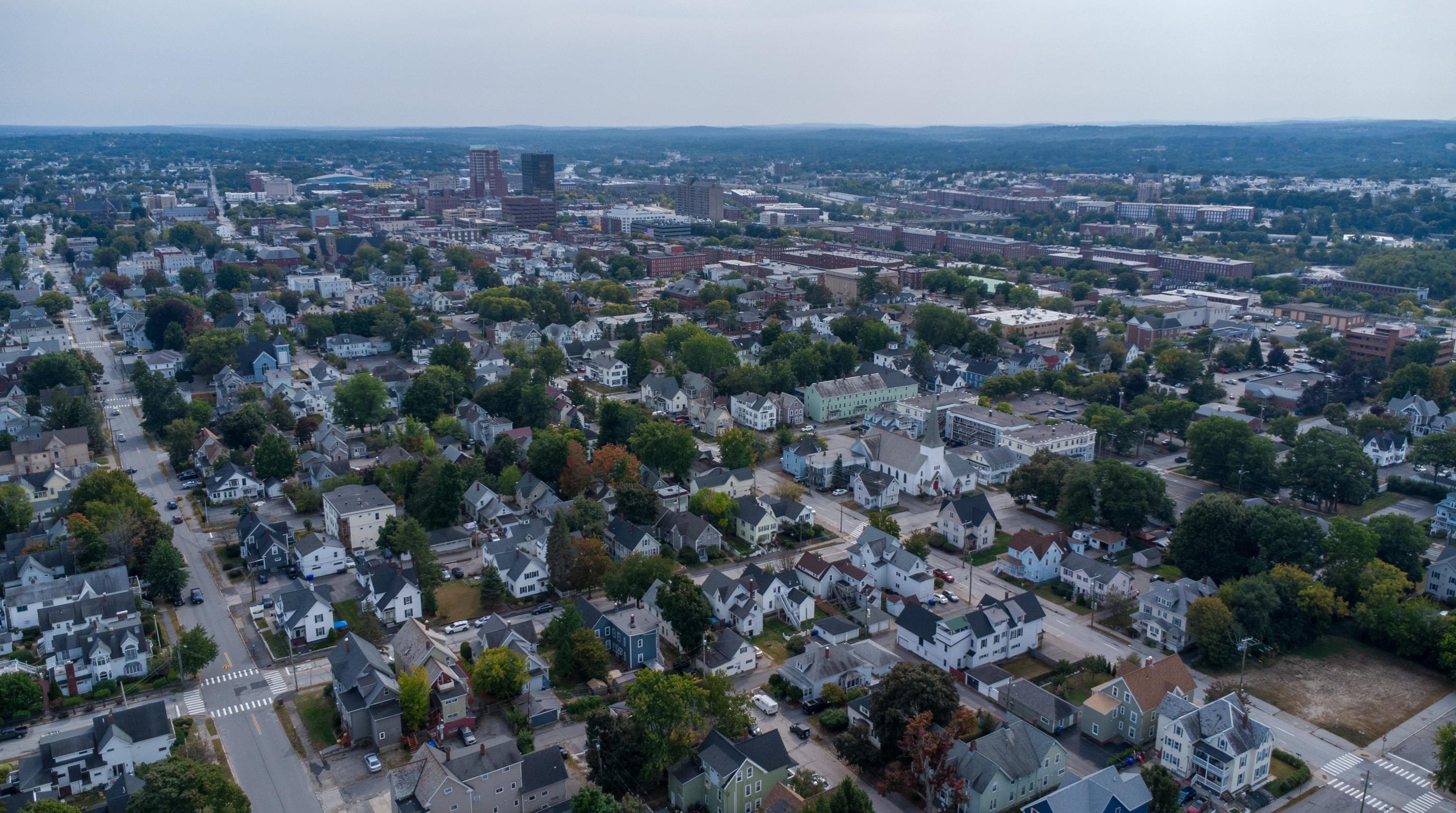 80 Sagamore St, Manchester NH  03104-3661 exterior