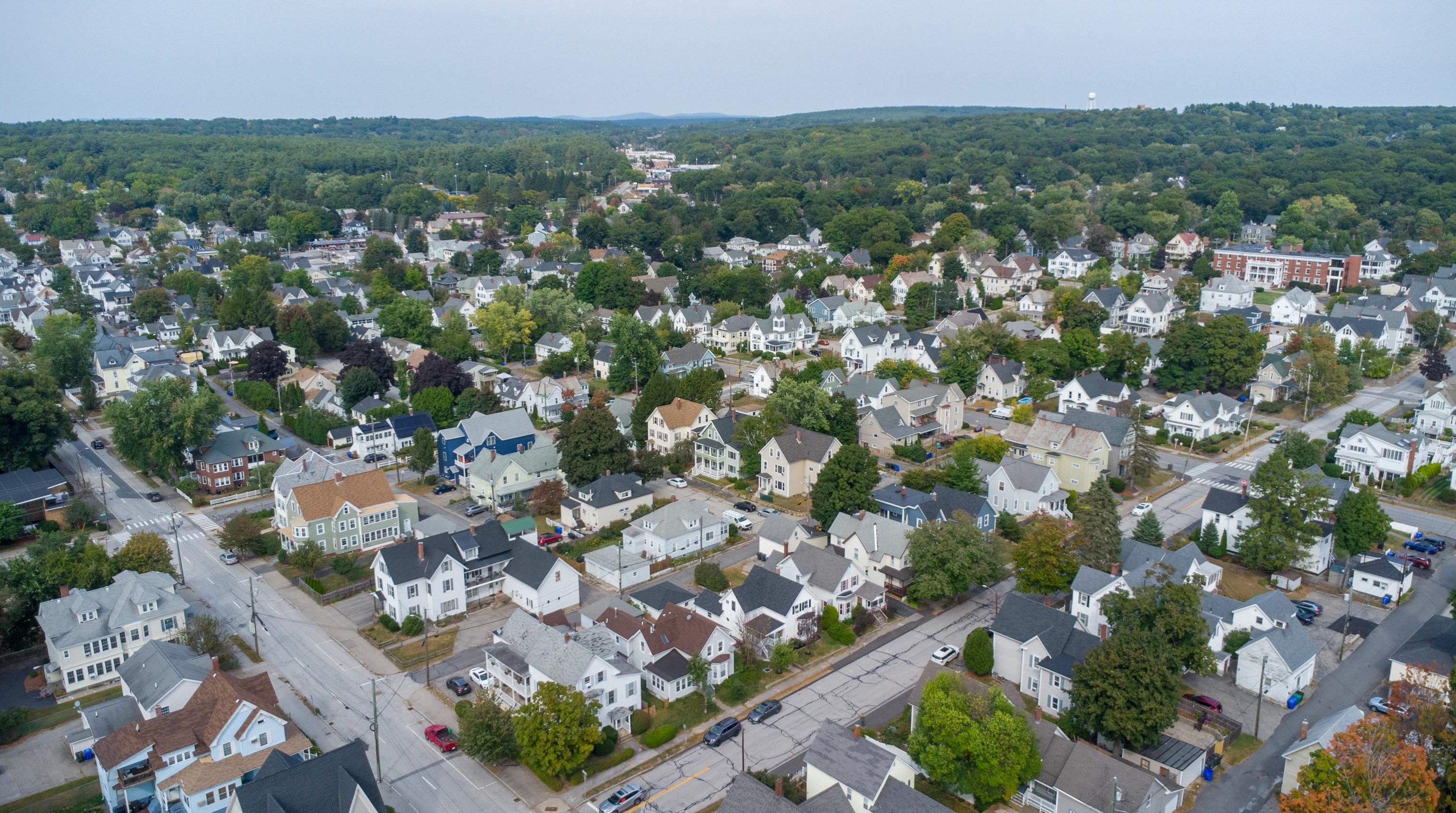 80 Sagamore St, Manchester NH  03104-3661 exterior