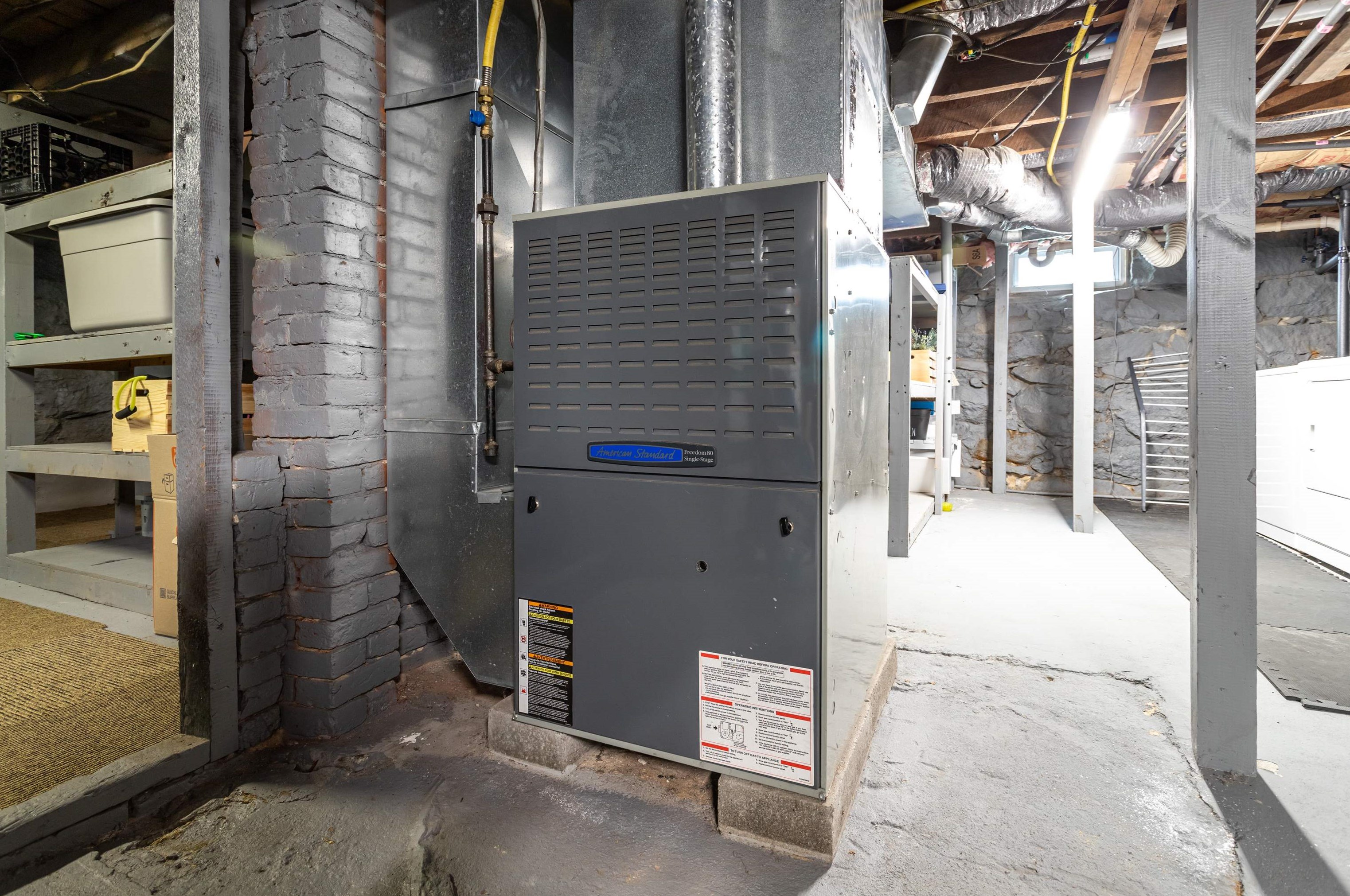 80 Sagamore St, Manchester NH  03104-3661 exterior