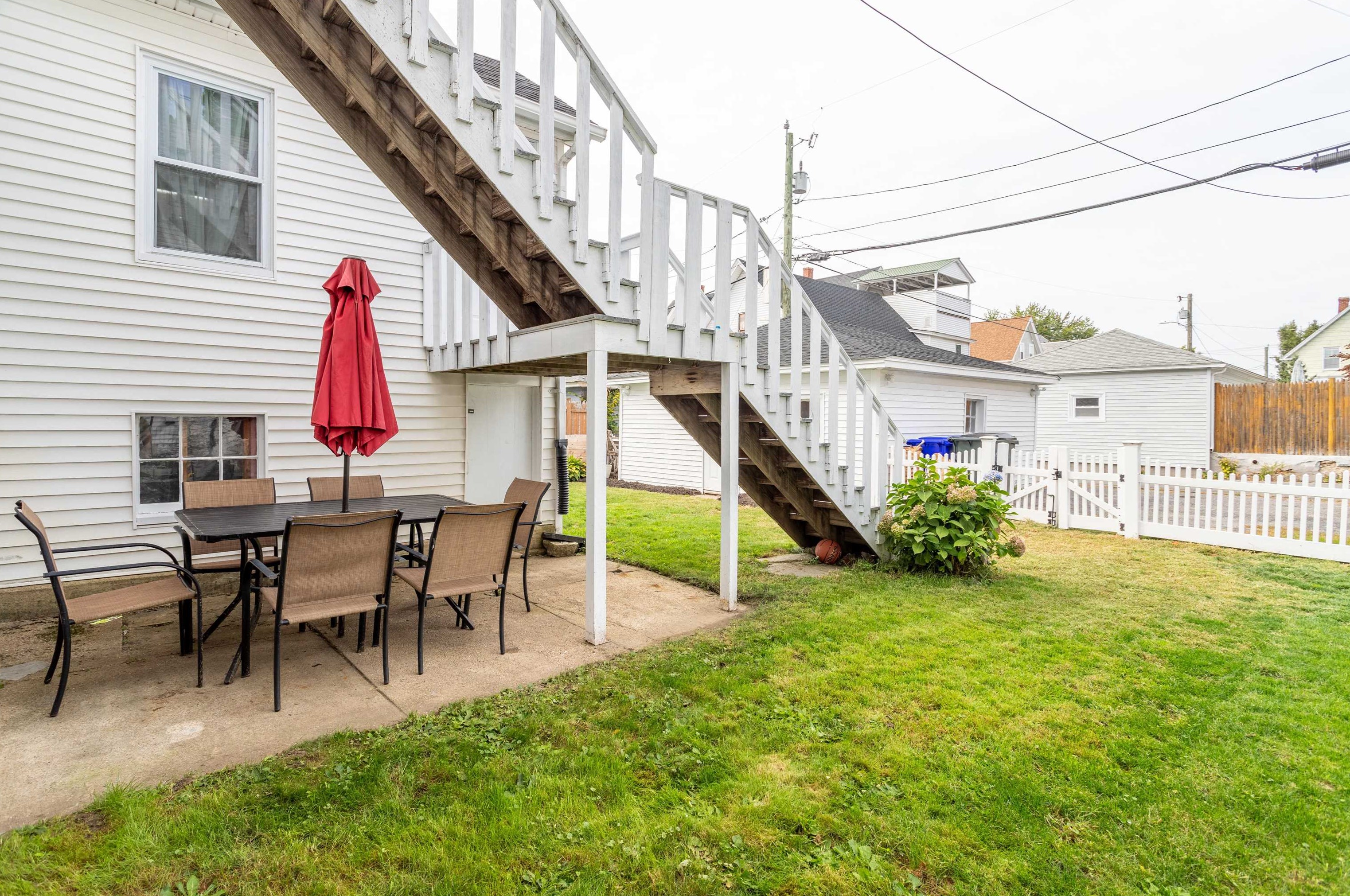 80 Sagamore St, Manchester NH  03104-3661 exterior