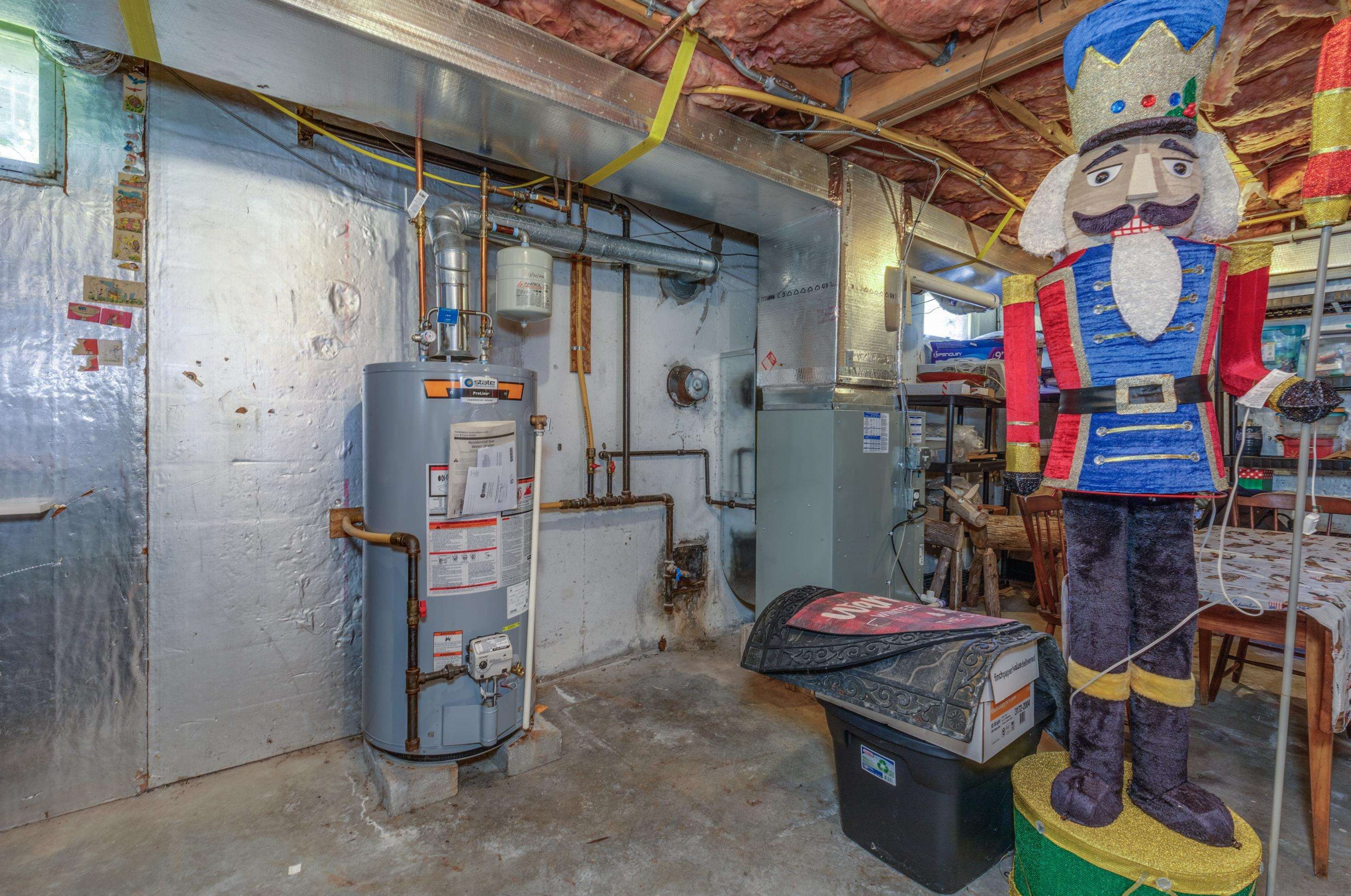 47-47A Elm St, Concord NH exterior