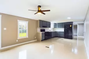 147 Canaan Mobile Home Park, Canaan,  05903 - Photo 7