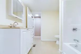 147 Canaan Mobile Home Park, Canaan,  05903 - Photo 17