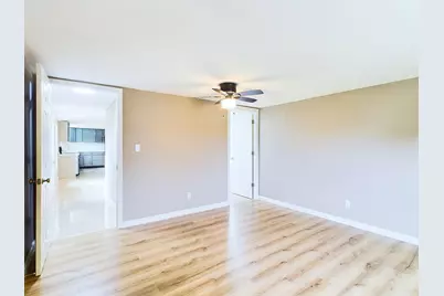 147 Canaan Mobile Home Park #18, Canaan,  05903 - Photo 23