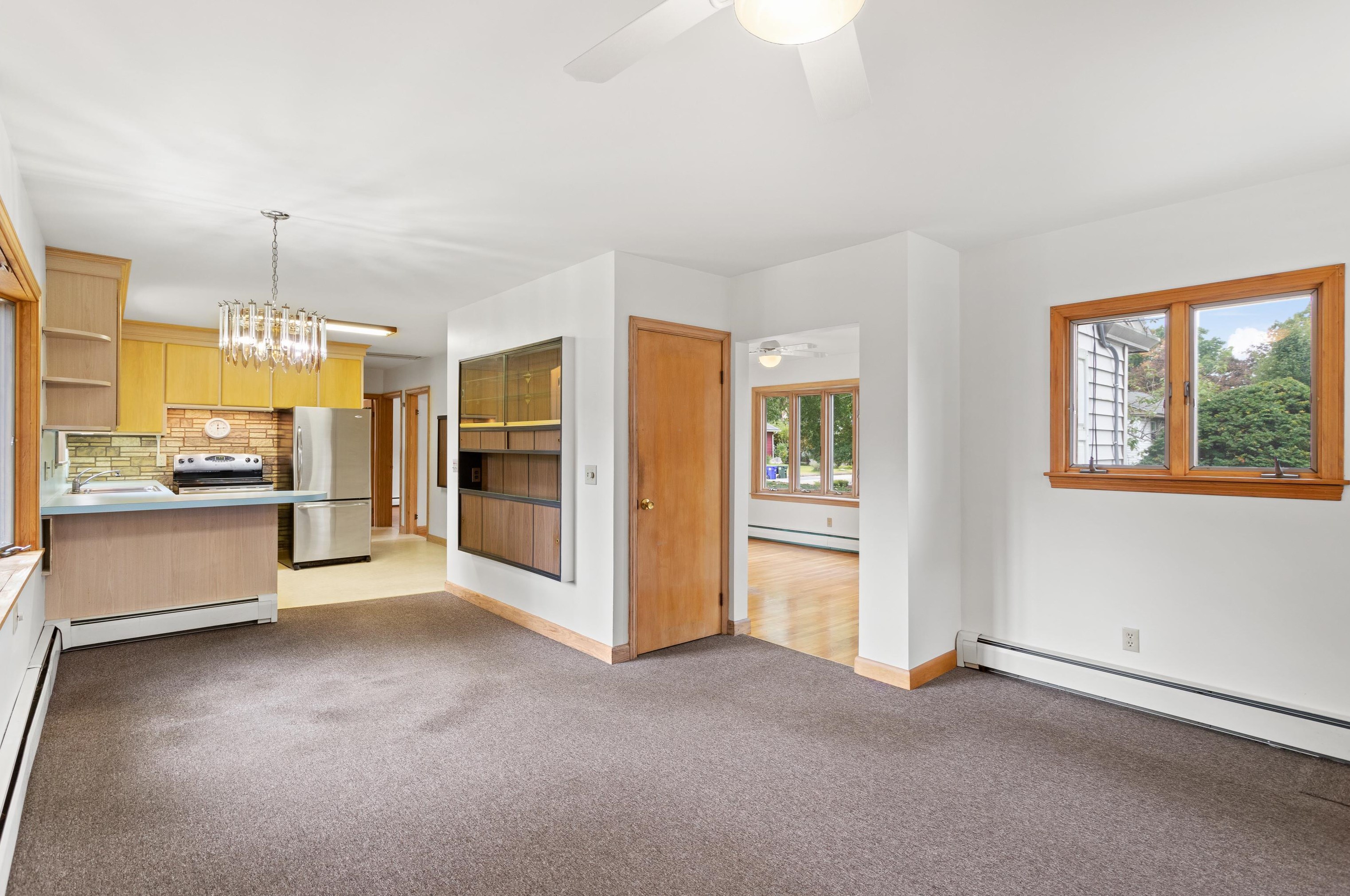 176 Porter St, Manchester NH 03103-2839 exterior