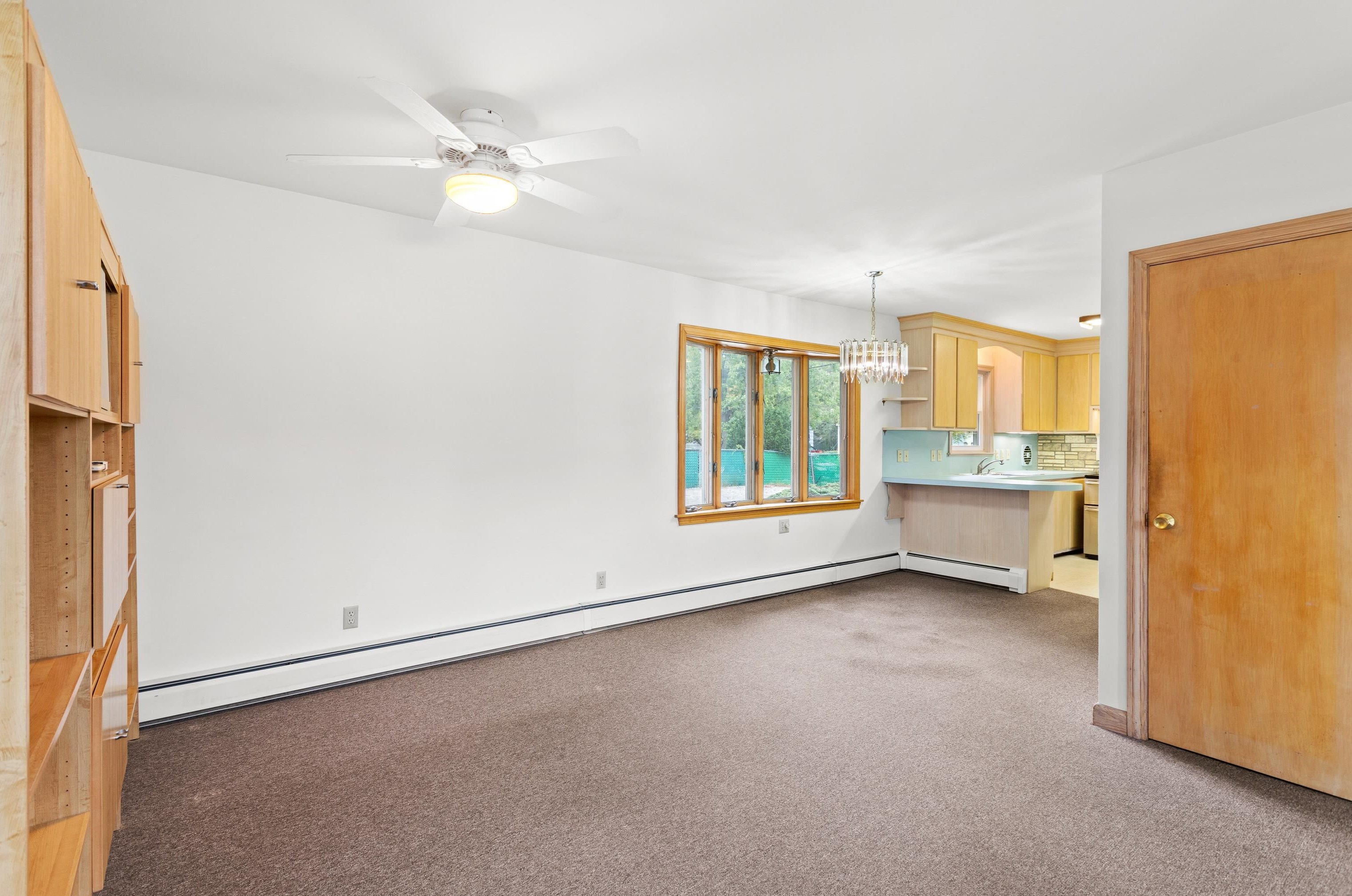 176 Porter St, Manchester NH 03103-2839 exterior