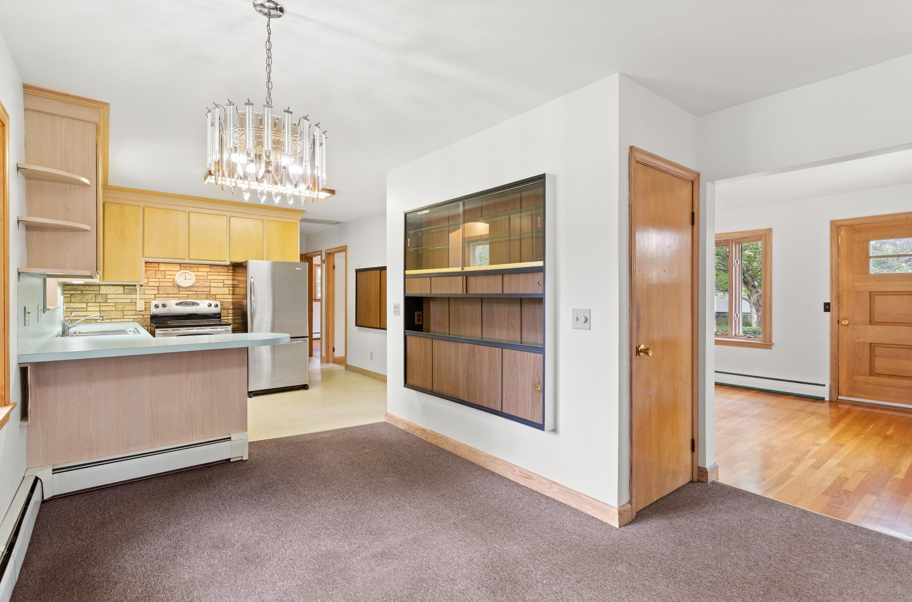 176 Porter St, Manchester NH 03103-2839 exterior