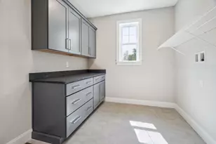 330 High St, Hampton, NH 03842 - Photo 27