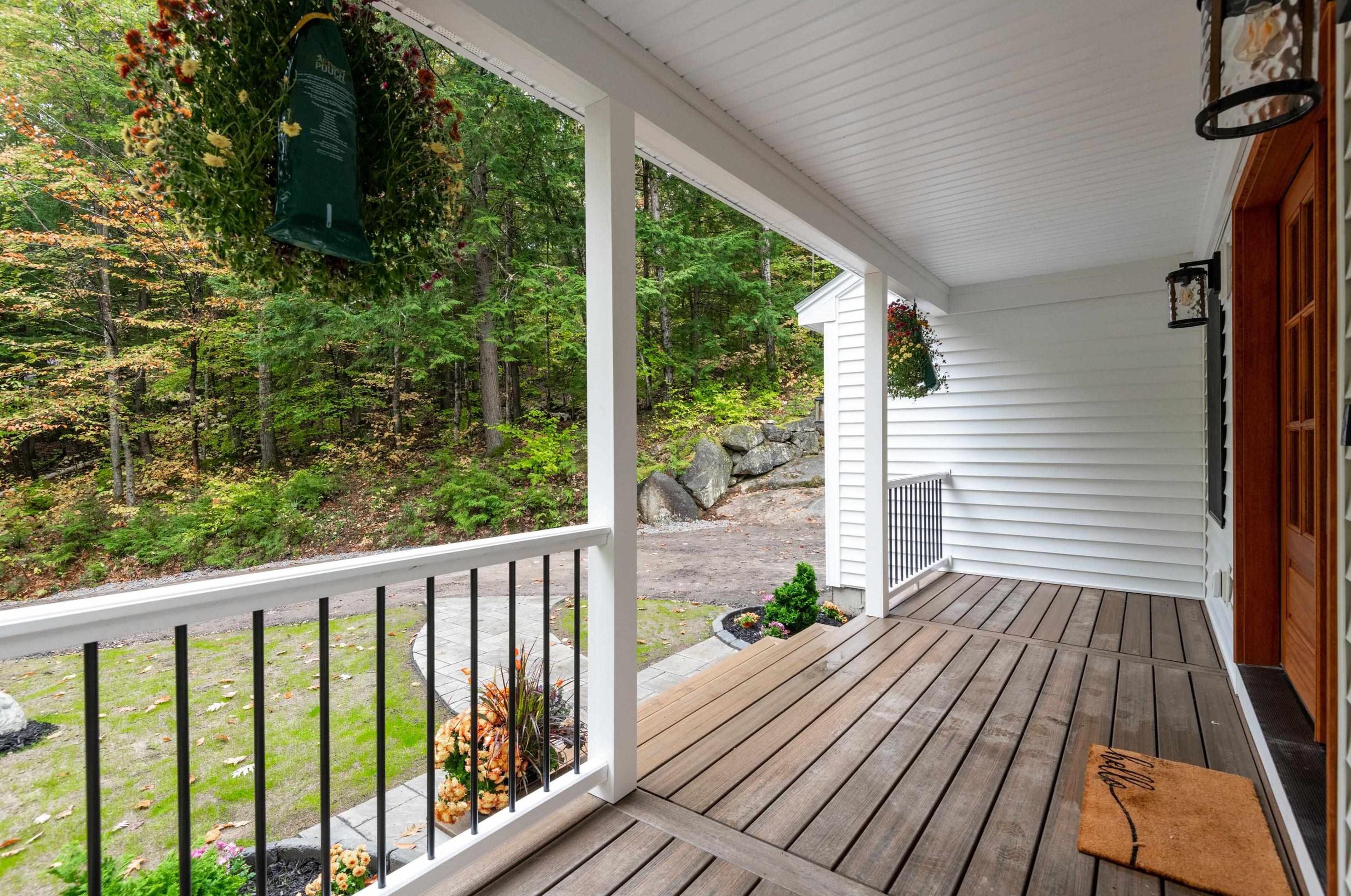 31 E Sutton Rd, Warner, NH 03278
