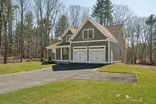 13 Washburn Farm Ln, Kittery, ME 03905 - Photo 3