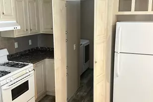 22 Springbrook St, Hinsdale, NH 03451 - Photo 5