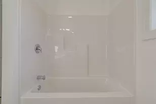 13 Miami Wy, Rochester, NH 03867 - Photo 3