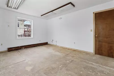 76 Maple Street, Manchester, NH 03103 - Photo 21