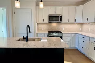 1 Longview Dr, Atkinson, NH 03811 - Photo 9