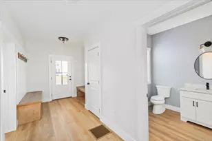 52 Roberts Dr, Jaffrey, NH 03452 - Photo 5