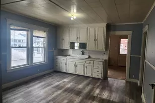 628 Hillsboro St, Berlin, NH 03570 - Photo 3