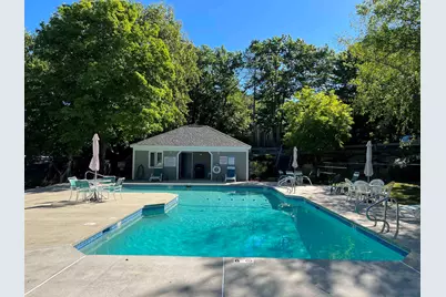 47 Dogwood Drive #202, Nashua, NH 03062 - Photo 5