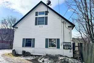 31 &amp 33 Colby St, Colebrook, NH 03576 - Photo 19