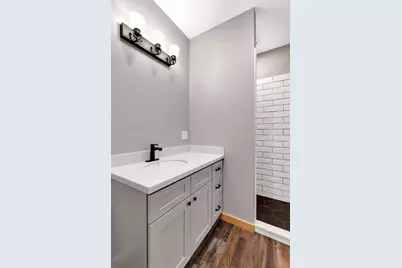 85 Main Street #101, Ludlow, VT 05149 - Photo 15