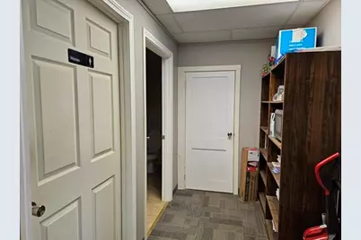 37-43 Emerald Street, Keene, NH 03431 - Photo 15