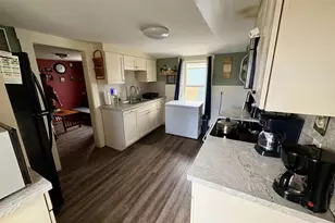 161 N Main St, Rochester, NH 03867 - Photo 15